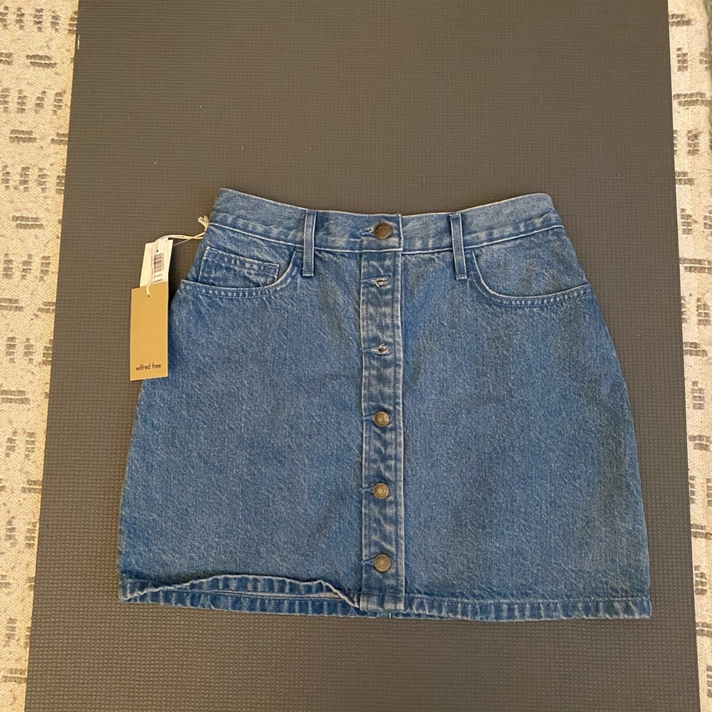 Aritzia Wilfred free denim mini skirt